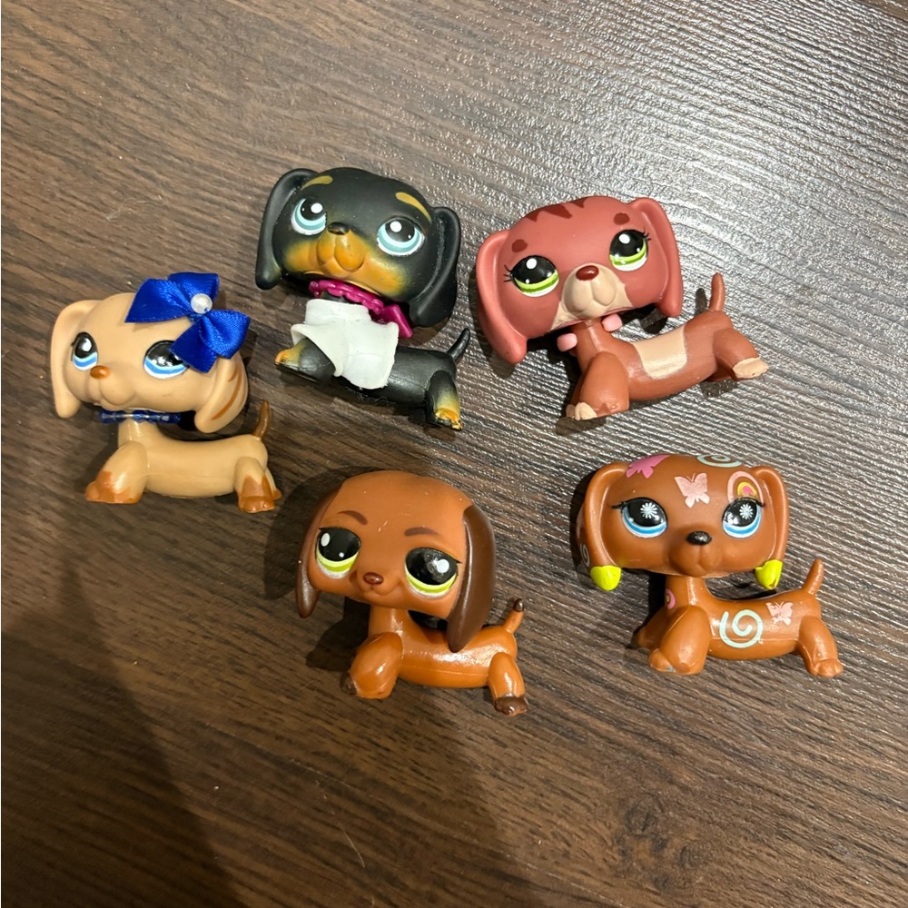 LPS DASHOUND LOT OF 5!!